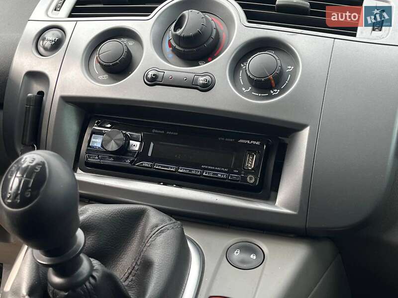 Минивэн Renault Scenic 2007 в Львове
