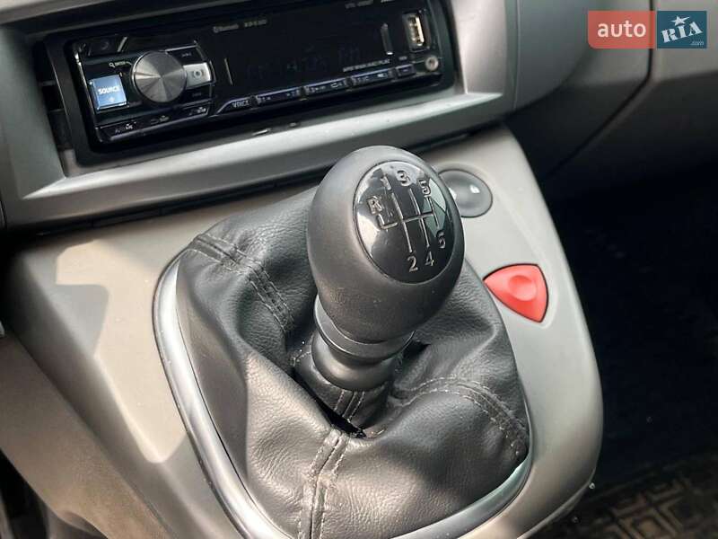 Минивэн Renault Scenic 2007 в Львове