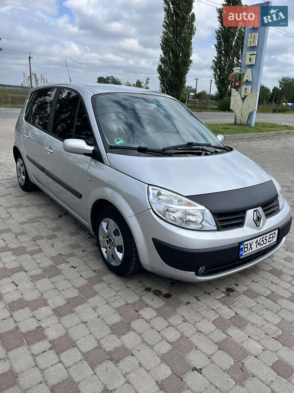 Мінівен Renault Scenic 2005 в Любарі