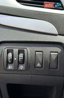Мінівен Renault Scenic 2011 в 