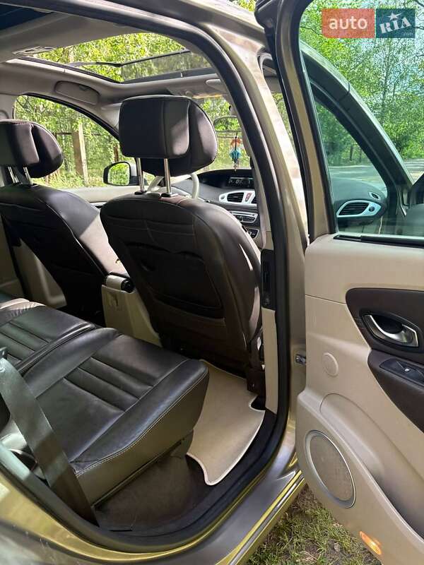 Мінівен Renault Scenic 2009 в Житомирі