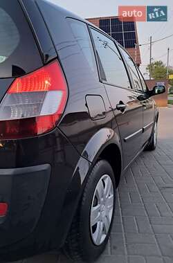 Минивэн Renault Scenic 2006 в 