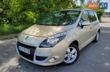 Мінівен Renault Scenic 2010 в 