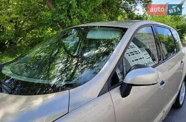 Мінівен Renault Scenic 2010 в 