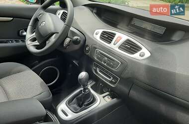 Мінівен Renault Scenic 2009 в 