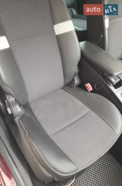 Минивэн Renault Scenic 2015 в 