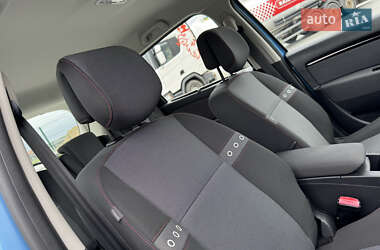 Мінівен Renault Scenic 2012 в 