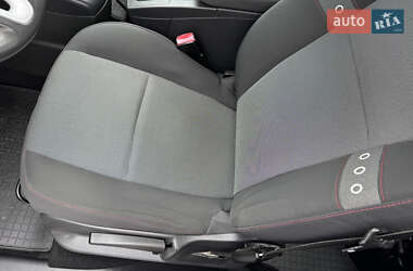 Мінівен Renault Scenic 2012 в 