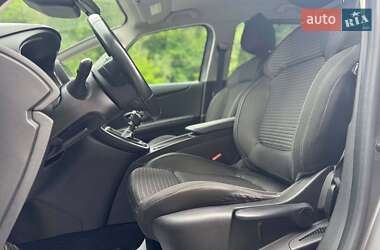 Минивэн Renault Scenic 2017 в 