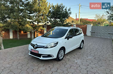 Минивэн Renault Scenic 2015 в 