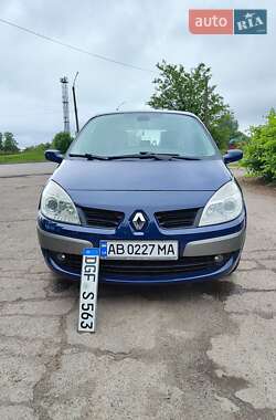 Минивэн Renault Scenic 2006 в 