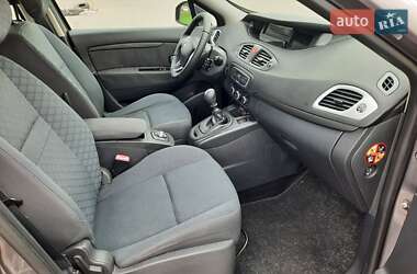 Мінівен Renault Scenic 2011 в 