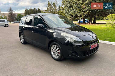 Мінівен Renault Scenic 2010 в 