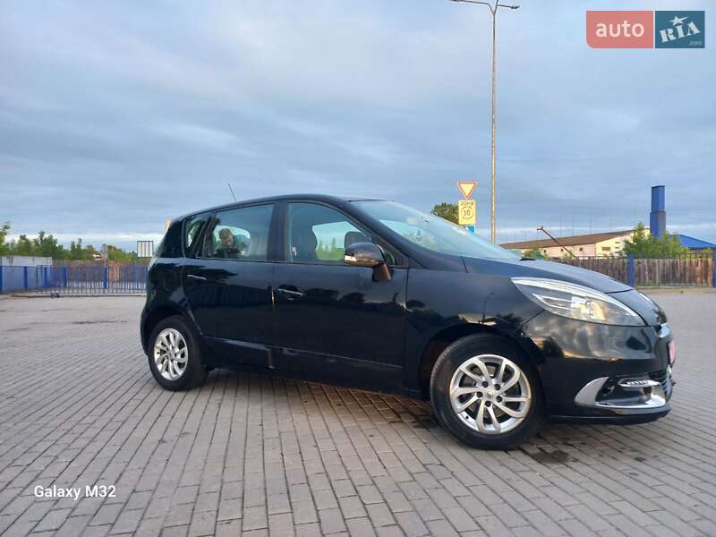 Мінівен Renault Scenic 2012 в Ковелі