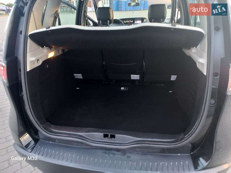 Мінівен Renault Scenic 2012 в Ковелі