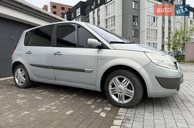 Минивэн Renault Scenic 2003 в 