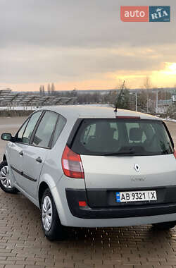 Минивэн Renault Scenic 2005 в Литине