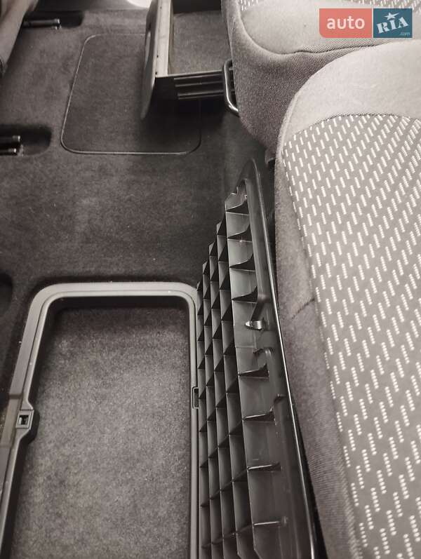 Минивэн Renault Scenic 2008 в Житомире