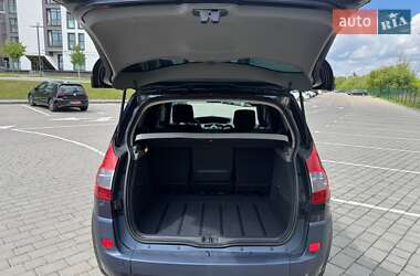 Минивэн Renault Scenic 2008 в 