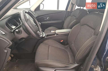 Минивэн Renault Scenic 2018 в 