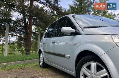 Мінівен Renault Scenic 2003 в 
