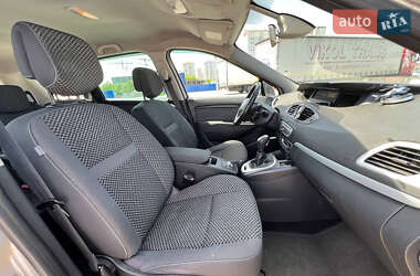 Мінівен Renault Scenic 2011 в 
