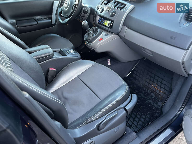 Минивэн Renault Scenic 2008 в Стрые