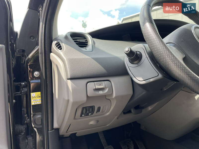 Мінівен Renault Scenic 2007 в Вінниці