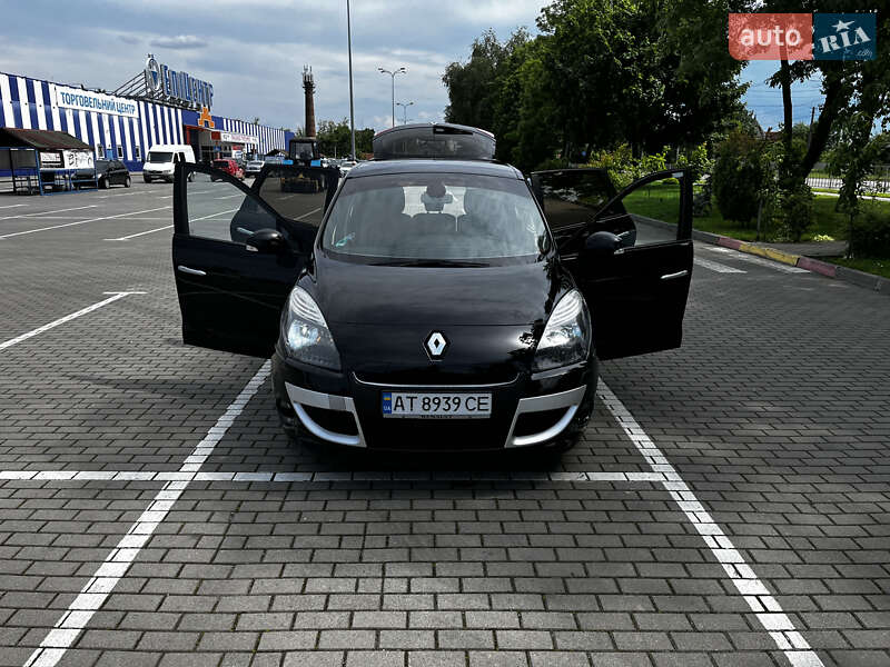 Минивэн Renault Scenic 2011 в Коломые
