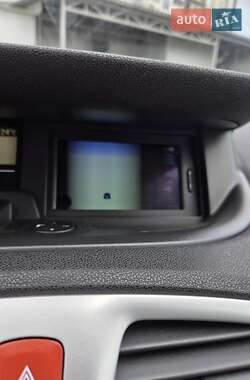Минивэн Renault Scenic 2009 в 
