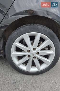 Минивэн Renault Scenic 2009 в 