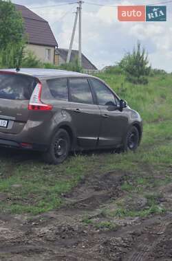 Мінівен Renault Scenic 2011 в Шепетівці