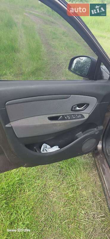 Минивэн Renault Scenic 2011 в Шепетовке фото 22 Минивэн Renault Scenic 2011 в Шепетовке