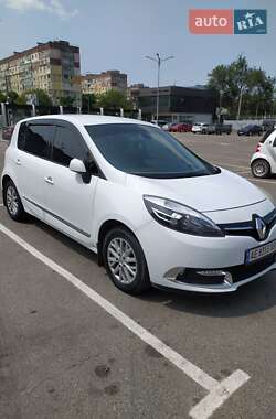 Минивэн Renault Scenic 2014 в 
