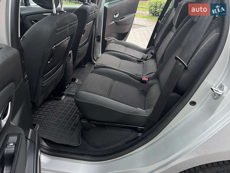 Минивэн Renault Scenic 2010 в Виннице