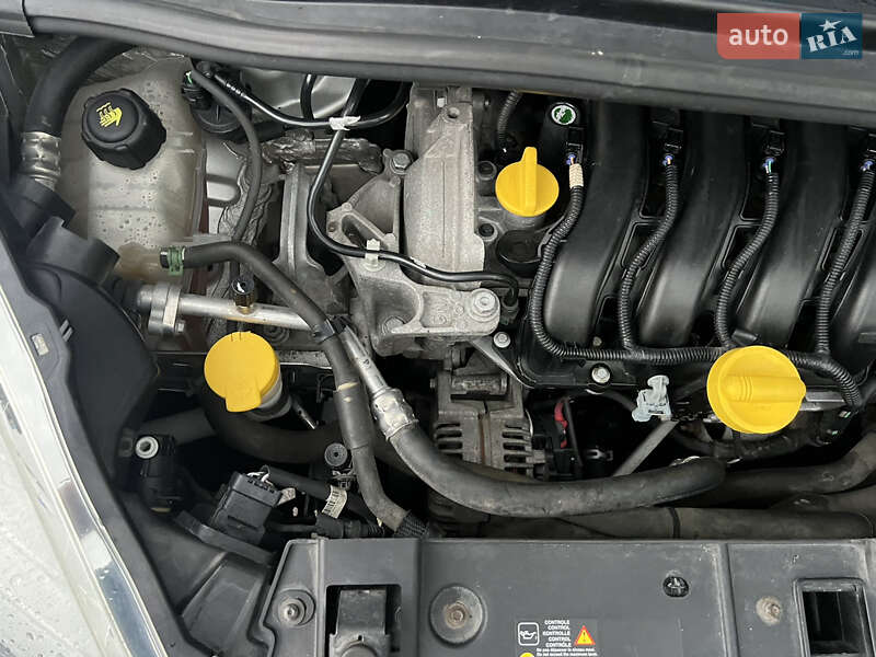 Минивэн Renault Scenic 2010 в Виннице