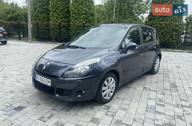 Мінівен Renault Scenic 2009 в Рівному