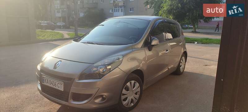 Мінівен Renault Scenic 2009 в 