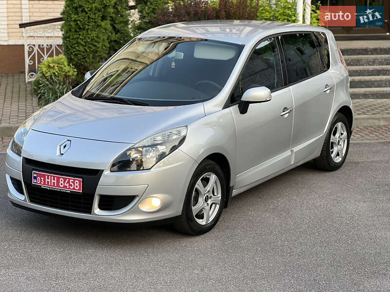 Минивэн Renault Scenic 2010 в Виннице