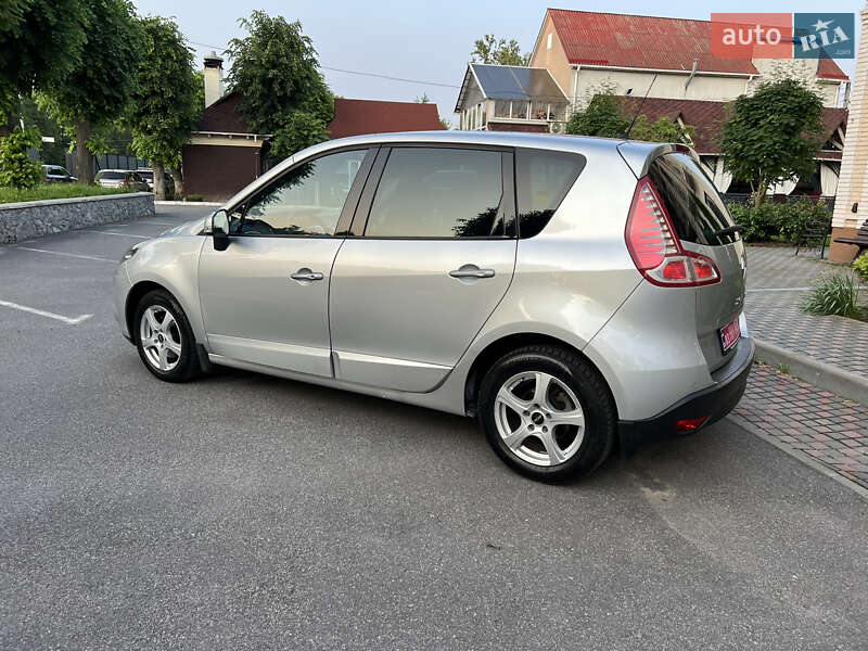 Минивэн Renault Scenic 2010 в Виннице