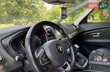 Минивэн Renault Scenic 2016 в 