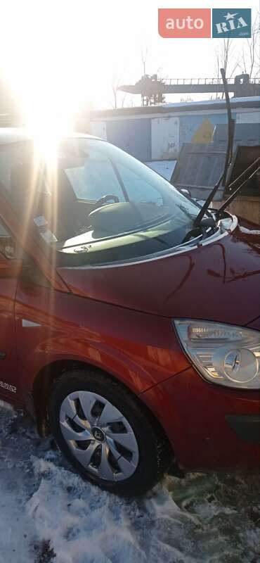 Минивэн Renault Scenic 2008 в Коростене
