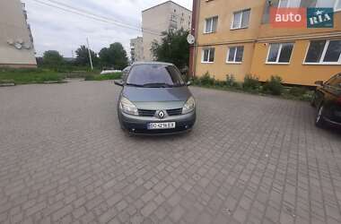 Минивэн Renault Scenic 2003 в 