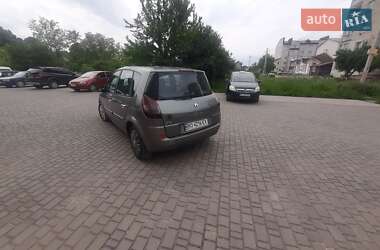 Минивэн Renault Scenic 2003 в 
