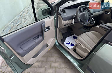 Мінівен Renault Scenic 2004 в 
