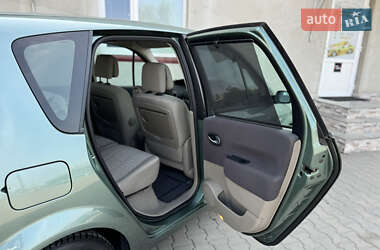Мінівен Renault Scenic 2004 в 