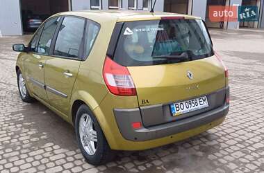 Минивэн Renault Scenic 2005 в 