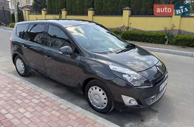Мінівен Renault Scenic 2011 в 