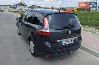 Мінівен Renault Scenic 2011 в 
