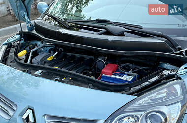Минивэн Renault Scenic 2008 в 
